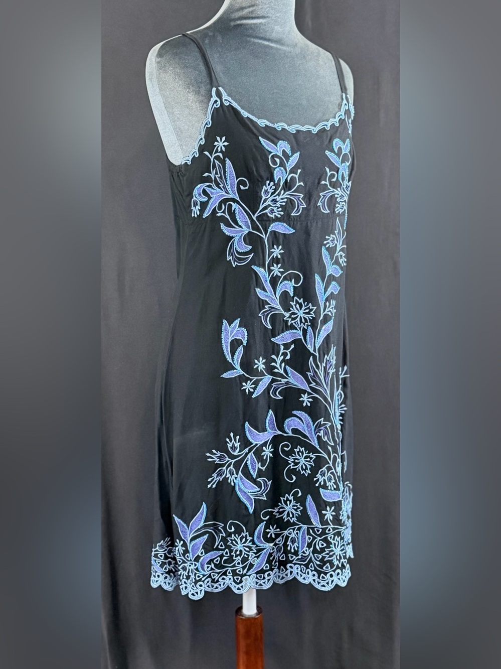 Serendipity VTG Y2K 90’s dress Black Maxi Blue Bell Floral Embroidery Beaded - Picture 6 of 16